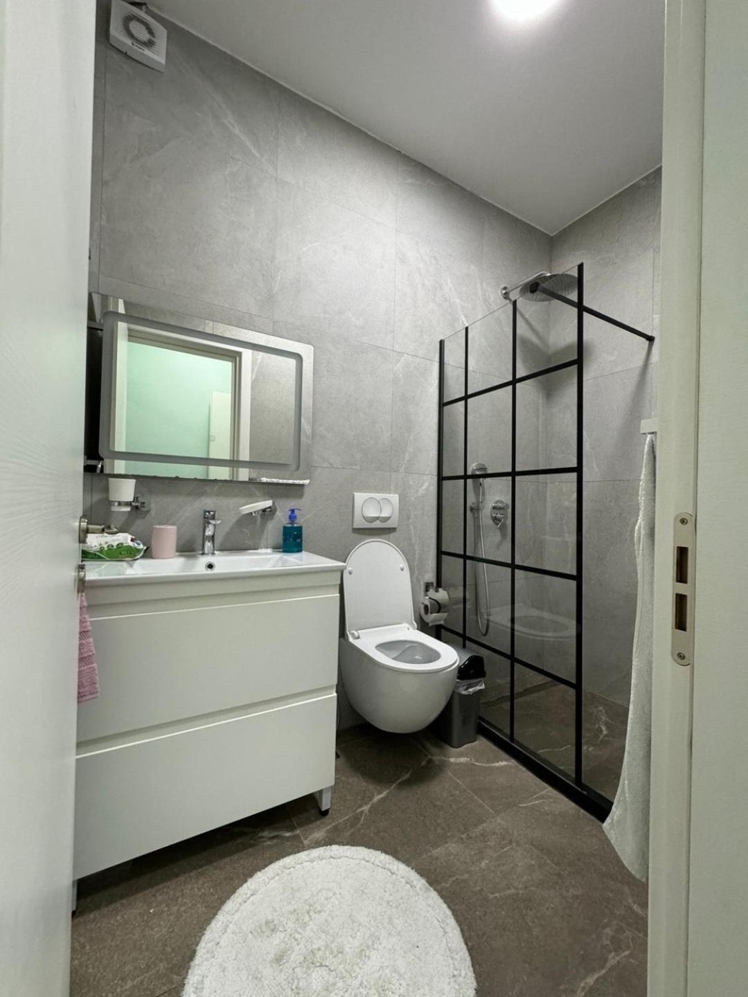 Tirana Centre Lions Gate 2 Apartment 외부 사진